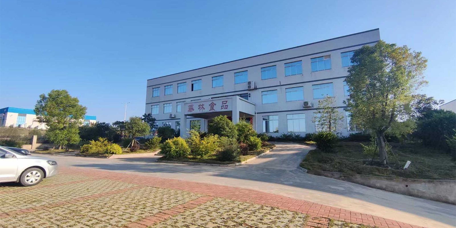 1754615417153905.jpg 02